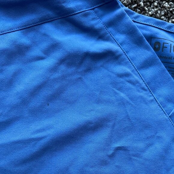 Figs Scrub Top Womens Medium Blue w/Pockets Scrubs - Picture 7 of 7